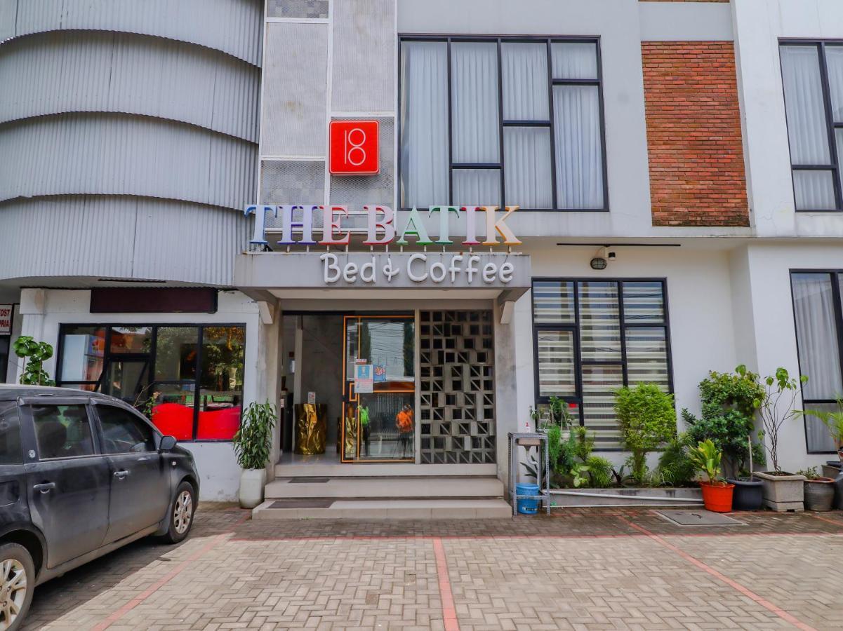 Super Oyo Collection O 31 The Batik Bed And Coffee Bandung Hotel Exterior foto