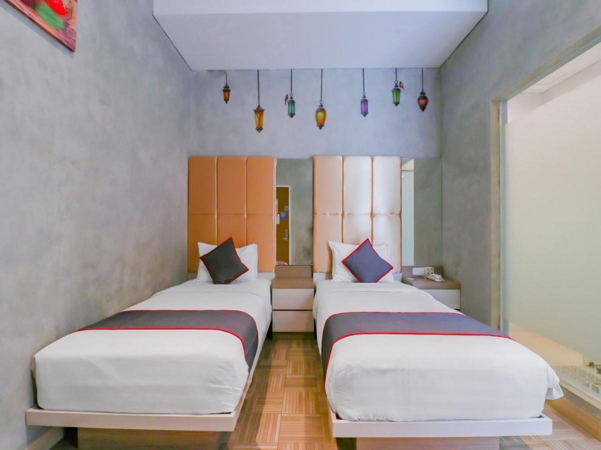 Super Oyo Collection O 31 The Batik Bed And Coffee Bandung Hotel Exterior foto