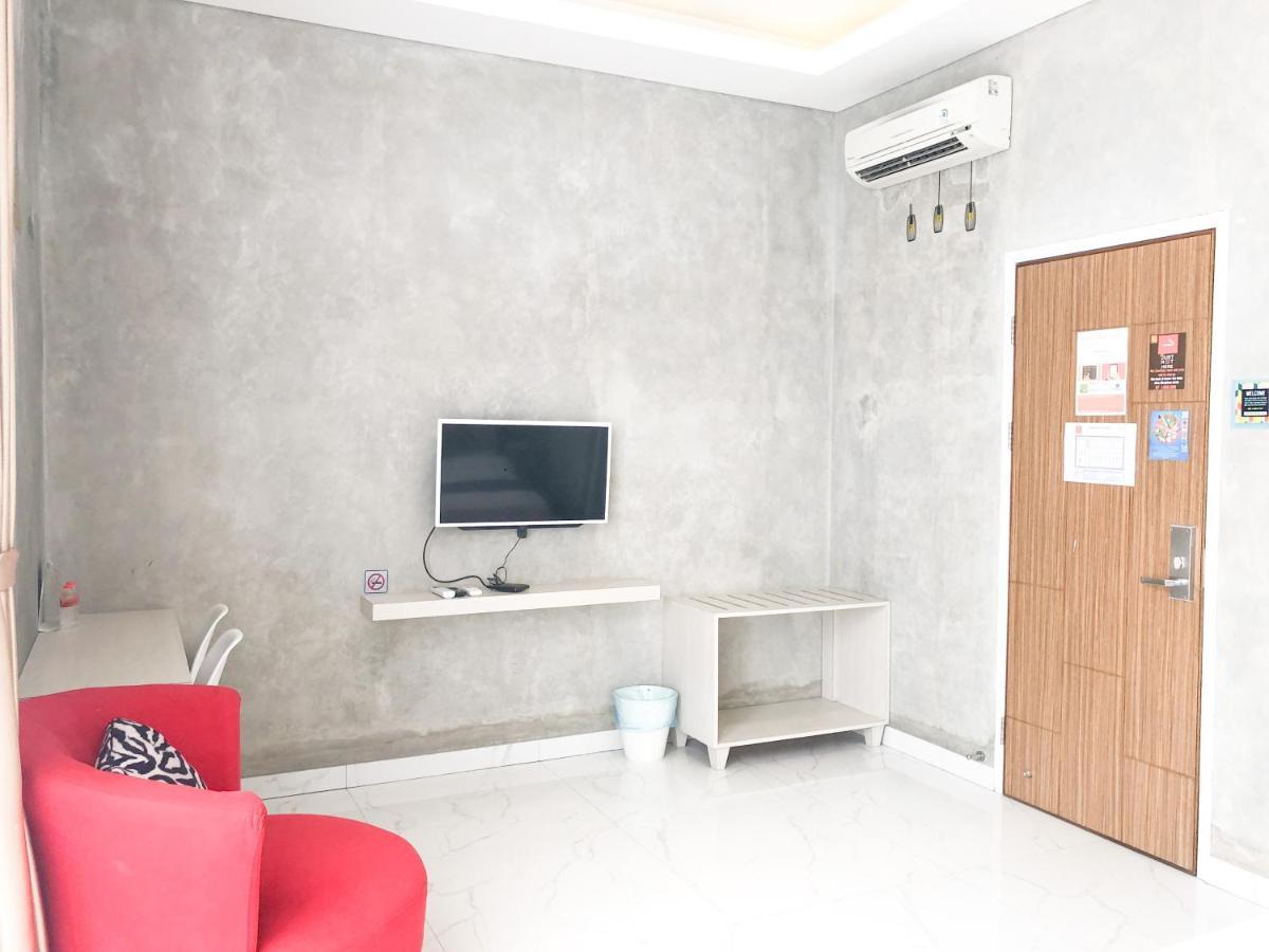 Super Oyo Collection O 31 The Batik Bed And Coffee Bandung Hotel Exterior foto
